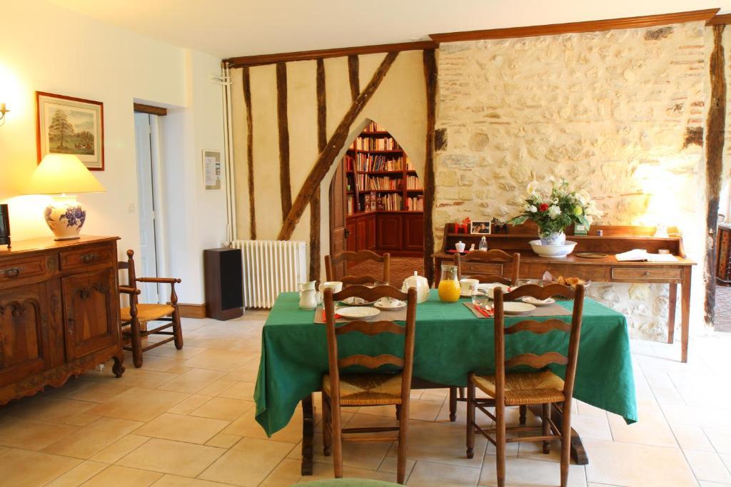 La Heraudiere Bed & Breakfast Tours Oda fotoğraf