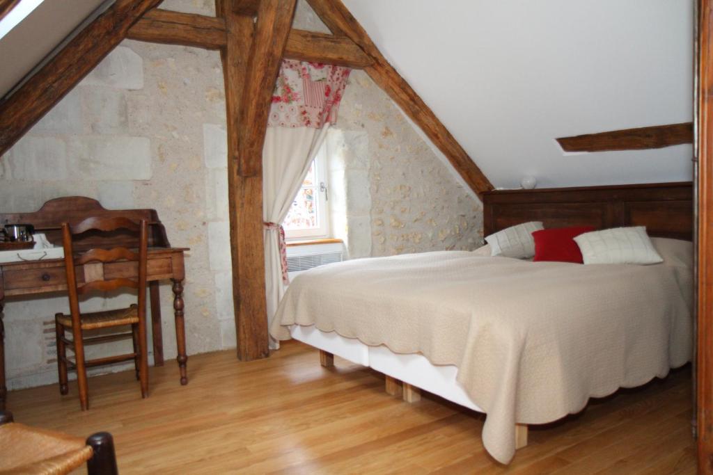 La Heraudiere Bed & Breakfast Tours Oda fotoğraf
